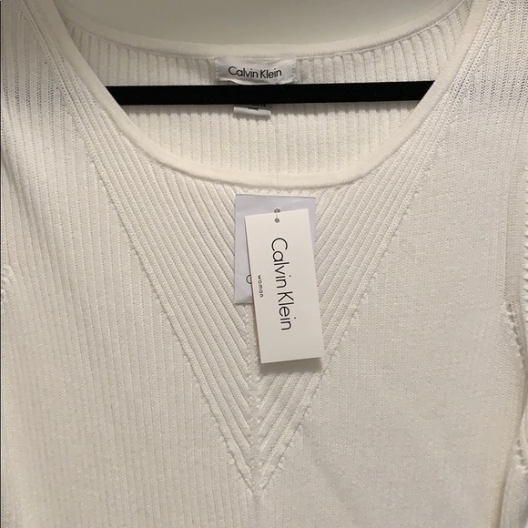Calvin Klein Sweaters - 🔻Calvin Klein NWT white cotton scoop neck sweater